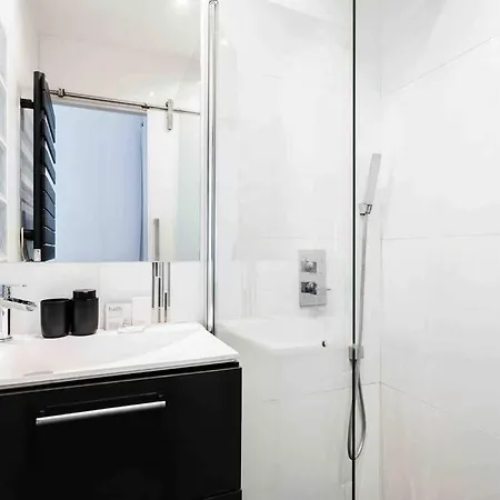 Promo! Spacious Apt In The Famous Latin Quarter! Appartement